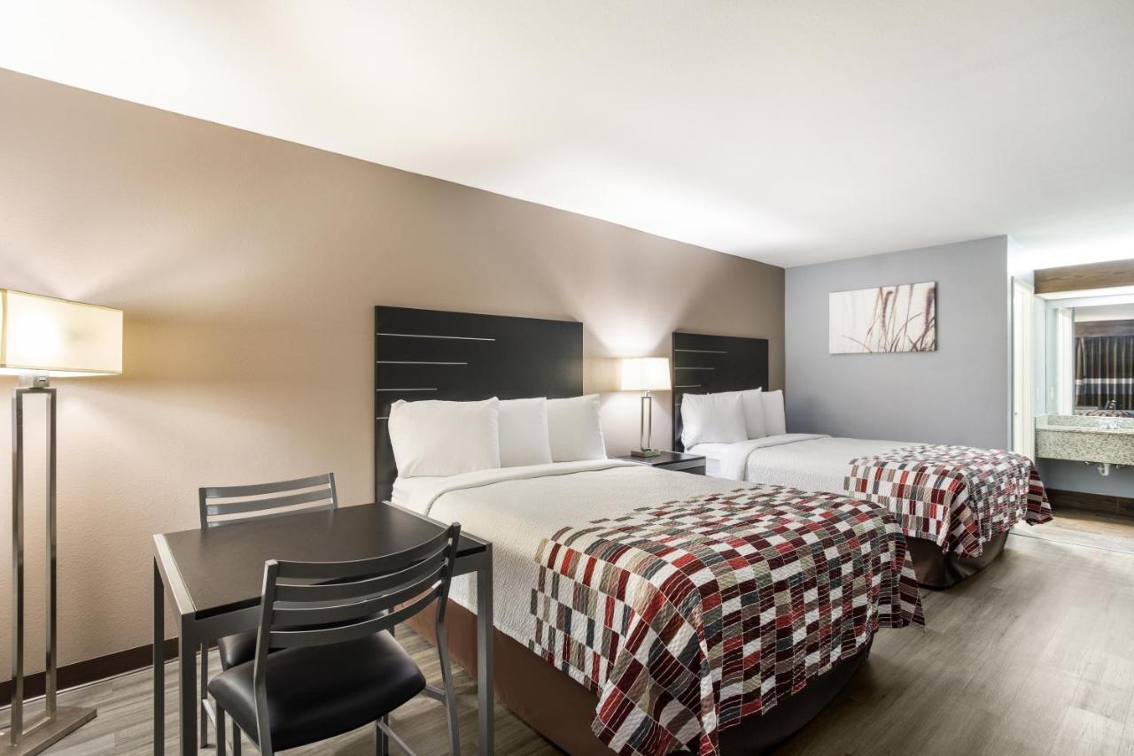 Red Roof Inn & Suites Athens, Al Eksteriør bilde