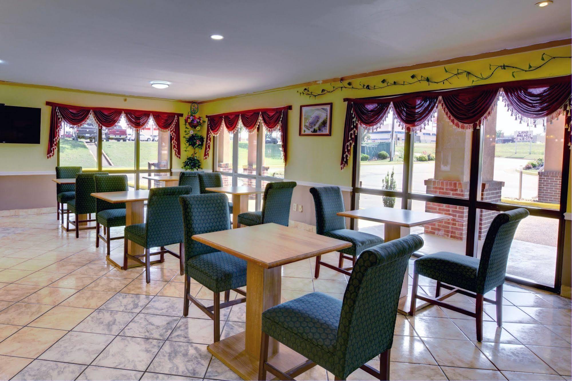 Red Roof Inn & Suites Athens, Al Eksteriør bilde